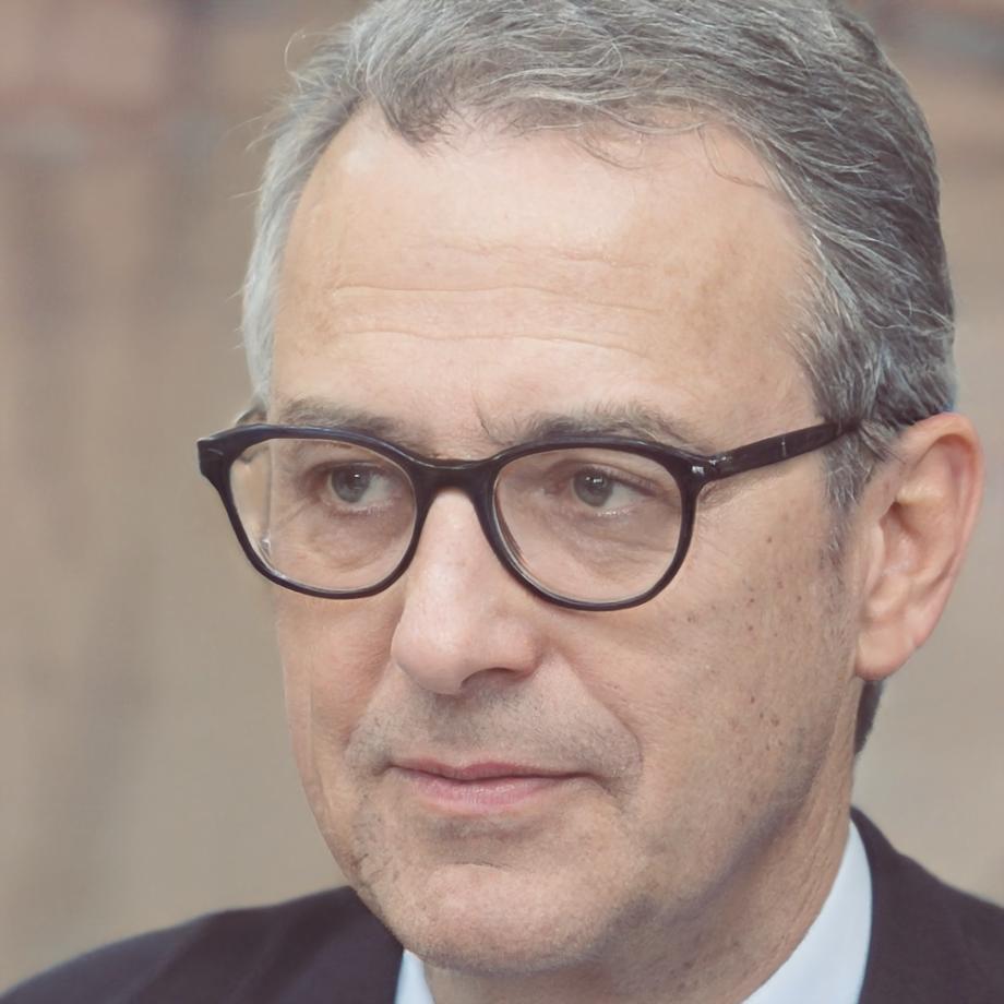 Tobias Lindemann, Finanzberater